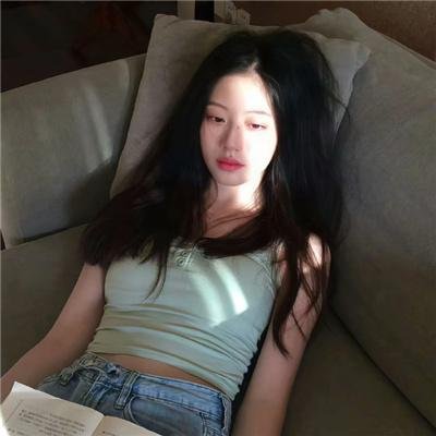 某个男人 封面